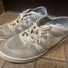 NIKE スニーカー　29センチ