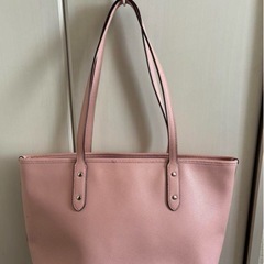 【極美品】COACH ピンクのトートバッグの画像