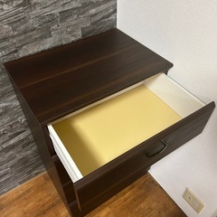 [受け渡し先決まりました］
こげ茶色4段タンス　の画像