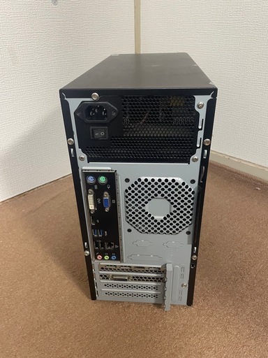 【値下げ】
最新ゲームも動くゲーミングPC