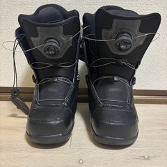 ワイヤー調整スノーボード用シューズ