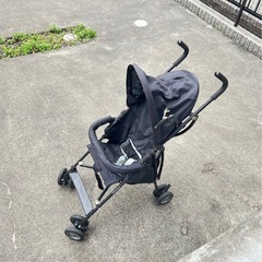 ベビーカー