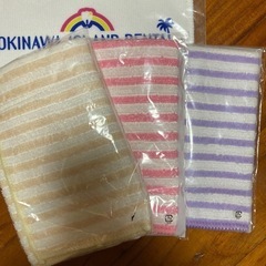 【未使用】ハンドタオル4枚の画像