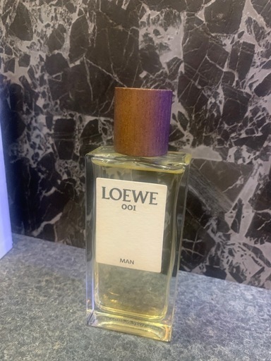 LOEWE 香水　未開封　箱付き
