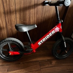 strider バランスバイク　12インチ