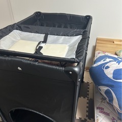 ベビーベッドの画像