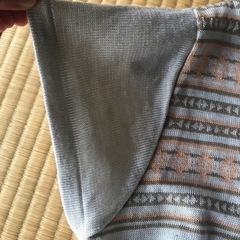 半袖　グレー　ボタントップスの画像