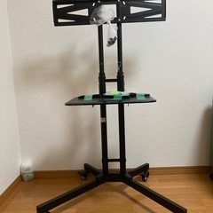 美品ステンレス製テレビスタンド
