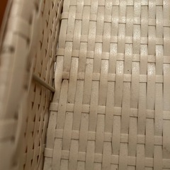 ラタン調収納棚の画像