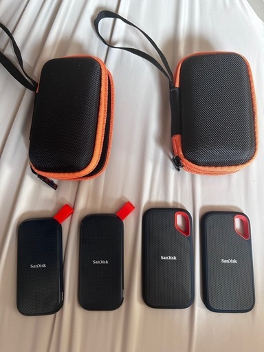 SanDisk Extreme Portable SSD ×4