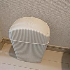 ゴミ箱