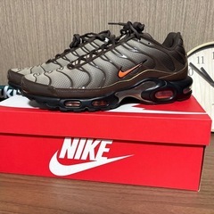 NIKE エアマックスプラス