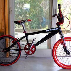 レース仕様のBMXです。今の仕様には敵いませんが･･･^^;
