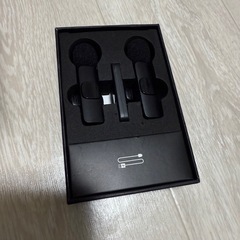 【決まりました】未使用品 ピンマイク ワイヤレス 2人同時使用 iPhone/iPad対応 瞬時接続 360°集音 (Type-C/送信機*2受信機*1)の画像