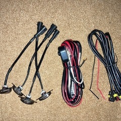 LED グリルマーカー  アンバー 12V 汎用 4個セット ハーネス付きの画像