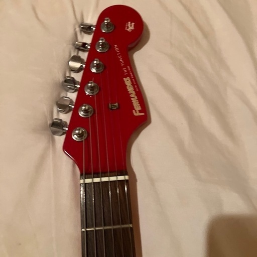 フェルナンデス　EMG搭載