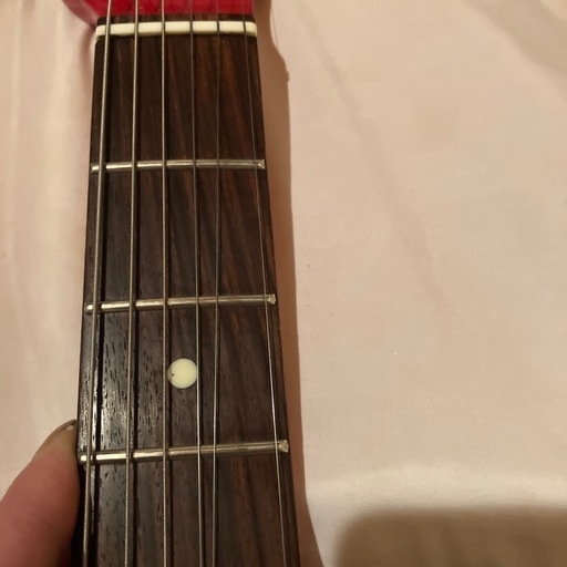 フェルナンデス　EMG搭載