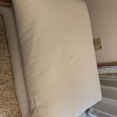 IKEAソファの背もたれクッション
