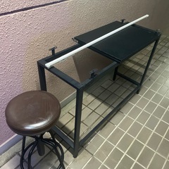 鉄製机骨組　机板　回転椅子　カーテンレール