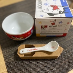 新品未使用品KFC ムーミン スープカップセットの画像