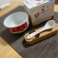 新品未使用品KFC ムーミン スープカップセットの画像