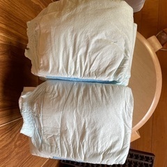 大人紙おむつの画像