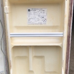 東芝　1ドア冷蔵庫　1995年製造の画像