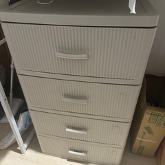 収納棚