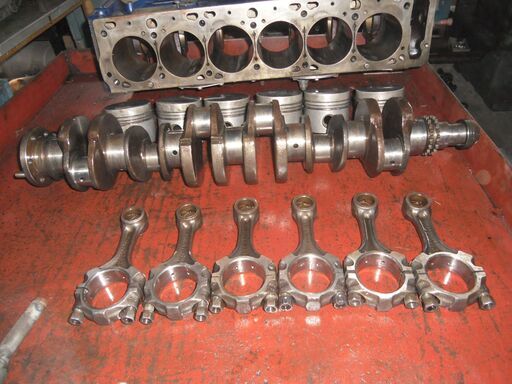 Mベンツ113SL各種加工済みリペアー部品取付け実施中-127-129-130-111.SE