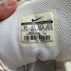 NIKEハイカットスニーカーの画像