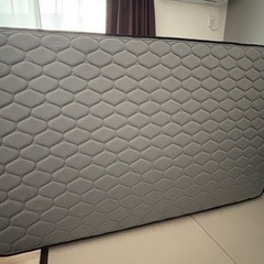 ニトリ USBポート/コンセントつきセミダブルベッドの画像