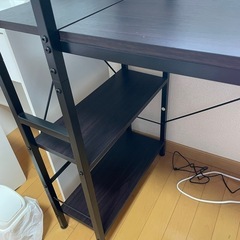 至急！パソコンデスク、ゲーミングチェアの画像