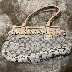 COACH ロゴプリント ショルダーバッグの画像