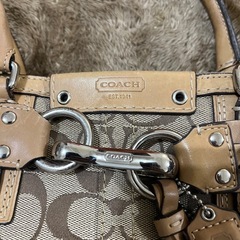 COACH ロゴプリント ショルダーバッグの画像
