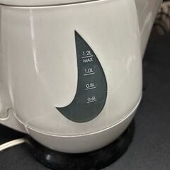 電気ケトルの画像