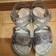 お花サンダル21cmの画像