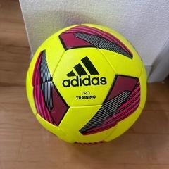 アディダス サッカーボール TIROトレーニング