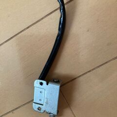 トヨタウェルキャブ福祉車両　昇降リアゲートリミット部品の画像