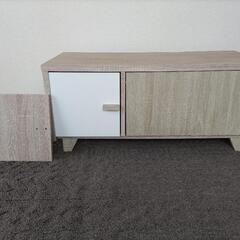テレビ台　収納棚