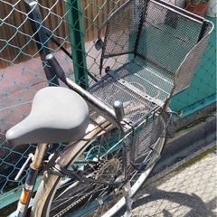 27インチ　
自転車 タイヤ新 オートライト 6速　ママチャリの画像