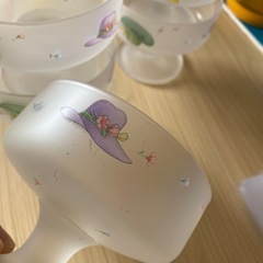 昭和レトロ食器　足つき帽子カップの画像