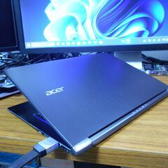 ノートパソコン ACER Windows11 24H2 CPU i7-7500u メモリ8GB SSD256GB Office2021 本体使用時間約800時間の画像