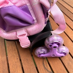 子供用キャリーバッグの画像
