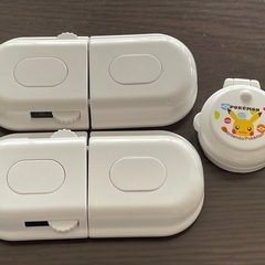 ベビー　イタズラ防止　扉ロック　押しボタンロック　キャビネットロック