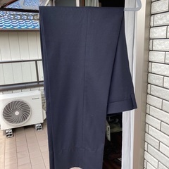 紺色ウールパンツ　新品保管の画像