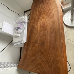 テーブル