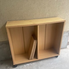 本棚、棚、木材、キャスター付き