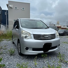 値段交渉ＯＫ  トヨタ ノア ８人乗り