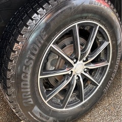 冬用タイヤ　BRIDGESTONEの画像