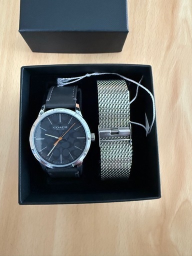 コーチ腕時計